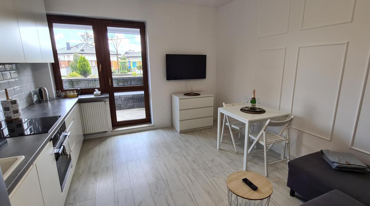 44 - Apartamenty Siedlce - Nowy Apartament W Centrum Przy Ul Czerwonego Krzyza Exterior foto