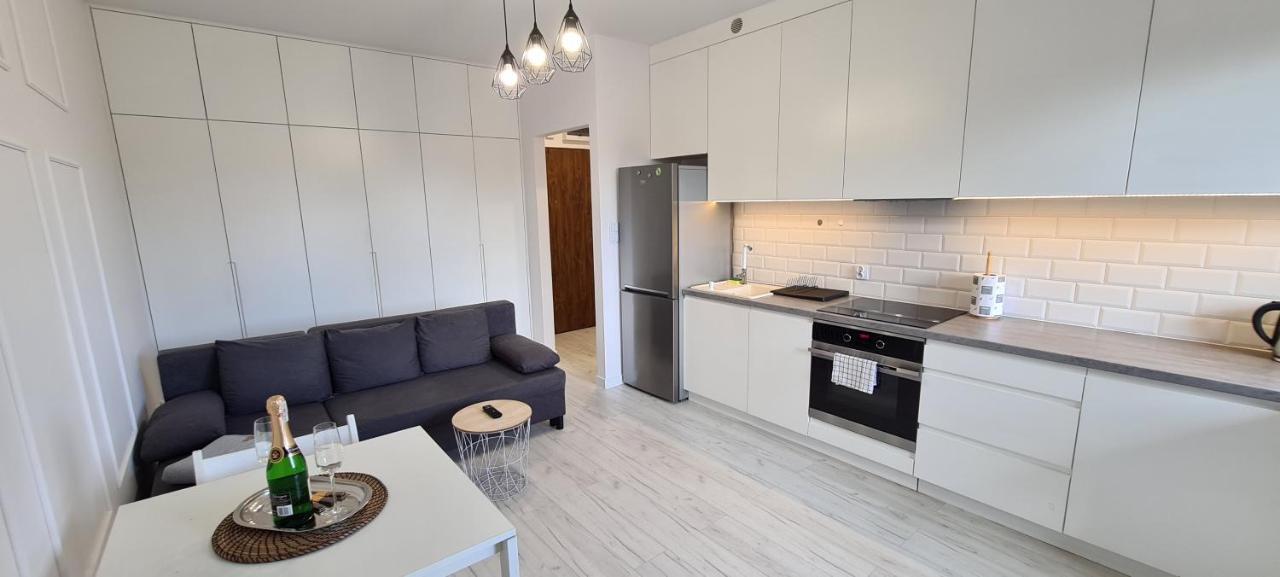 44 - Apartamenty Siedlce - Nowy Apartament W Centrum Przy Ul Czerwonego Krzyza Exterior foto