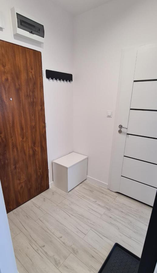 44 - Apartamenty Siedlce - Nowy Apartament W Centrum Przy Ul Czerwonego Krzyza Exterior foto