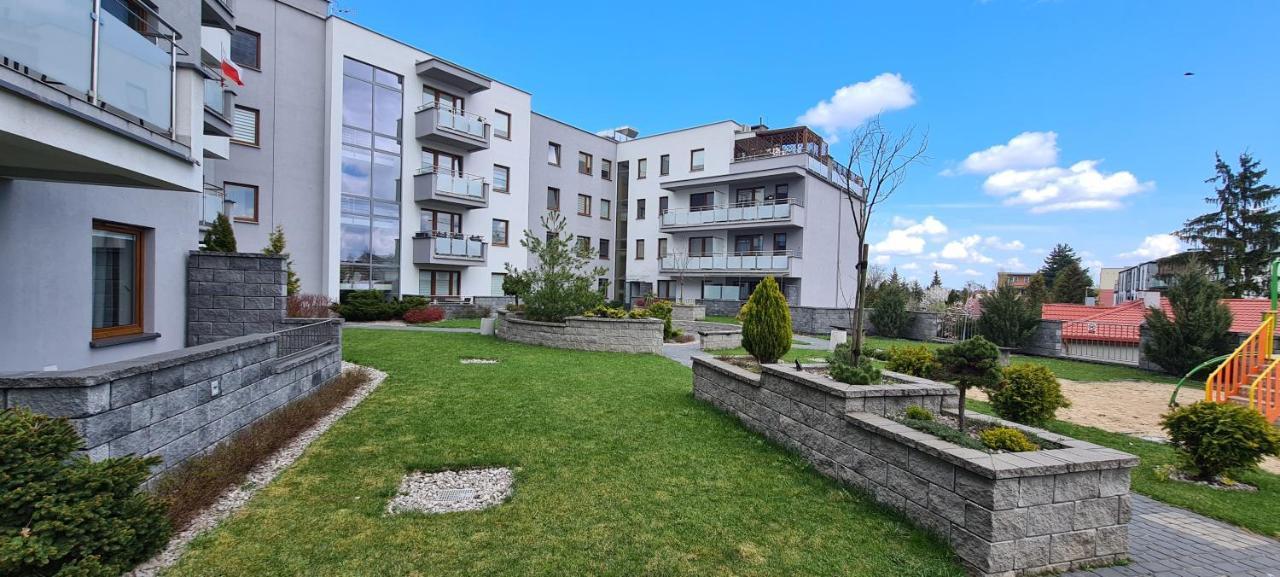 44 - Apartamenty Siedlce - Nowy Apartament W Centrum Przy Ul Czerwonego Krzyza Exterior foto
